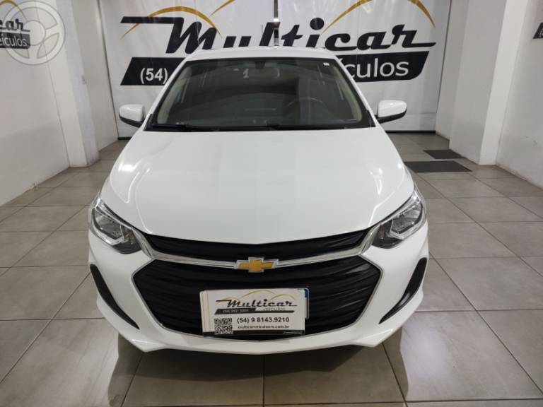 CHEVROLET - ONIX 1.0 LT 12V FLEX 4P MANUAL - 2022/2023 - BRANCA - R$ 73.900,00