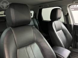 LAND ROVER - DISCOVERY SPORT 2.0 16V TD4 TURBO DIESEL HSE 4P AUTOMÁTICO - 2015/2016 - BRANCA - R$ 116.900,00