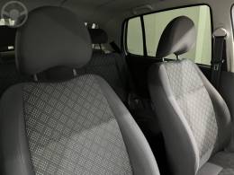 VOLKSWAGEN - FOX 1.6 MSI TRENDLINE 8V FLEX 4P MANUAL - 2016/2016 - BRANCA - R$ 51.900,00