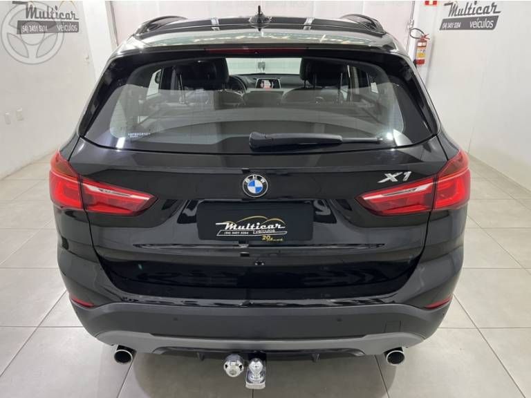 BMW - X1 2.0 16V TURBO XDRIVE25I SPORT 4P AUTOMÁTICO - 2016/2016 - PRETA - R$ 119.900,00