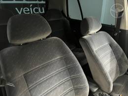 VOLKSWAGEN - GOLF 2.0 MI GLX 8V 4P MANUAL - 1996/1996 - VERMELHA - R$ 49.000,00