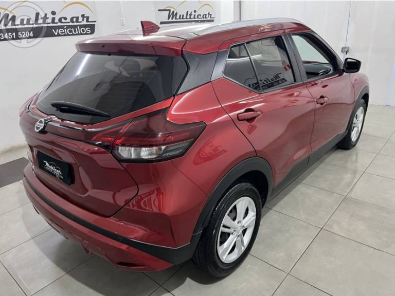 NISSAN - KICKS 1.6 16V SENSE FLEXSTART 4P MANUAL - 2022/2022 - VERMELHA - R$ 88.900,00