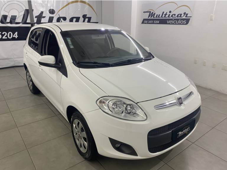 FIAT - PALIO 1.4 MPI ATTRACTIVE 8V FLEX 4P MANUAL - 2012/2013 - BRANCA - R$ 38.500,00