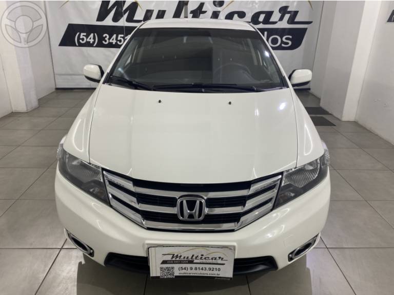 HONDA - CITY 1.5 LX 16V FLEX 4P AUTOMÁTICO - 2013/2013 - BRANCA - R$ 55.900,00