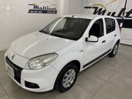 RENAULT - SANDERO 1.0 EXPRESSION 16V FLEX 4P MANUAL - 2013/2013 - BRANCA - R$ 32.500,00