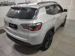 JEEP - COMPASS 2.0 16V FLEX LONGITUDE AUTOMÁTICO - 2017/2017 - PRATA - R$ 89.000,00