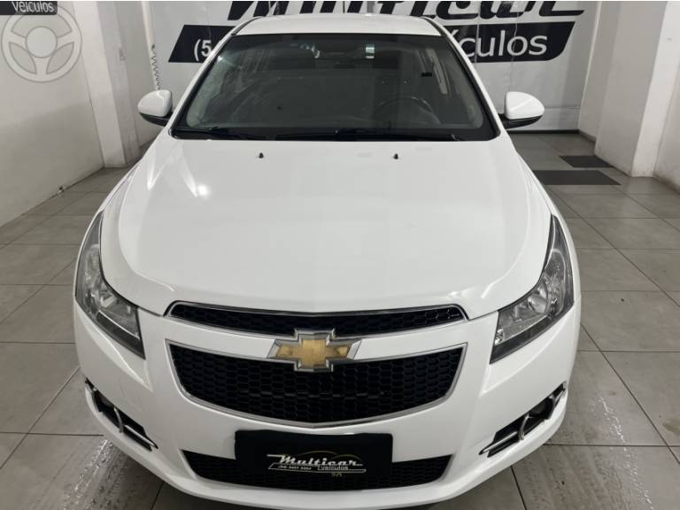 CHEVROLET - CRUZE 1.8 LT SPORT6 16V FLEX 4P MANUAL - 2014/2014 - BRANCA - R$ 59.900,00