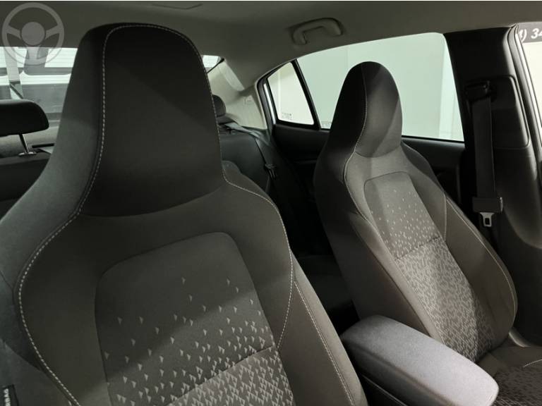 CHEVROLET - ONIX 1.0 LTZ 8V TURBO FLEX 4P AUTOMÁTICO - 2019/2020 - PRATA - R$ 74.500,00