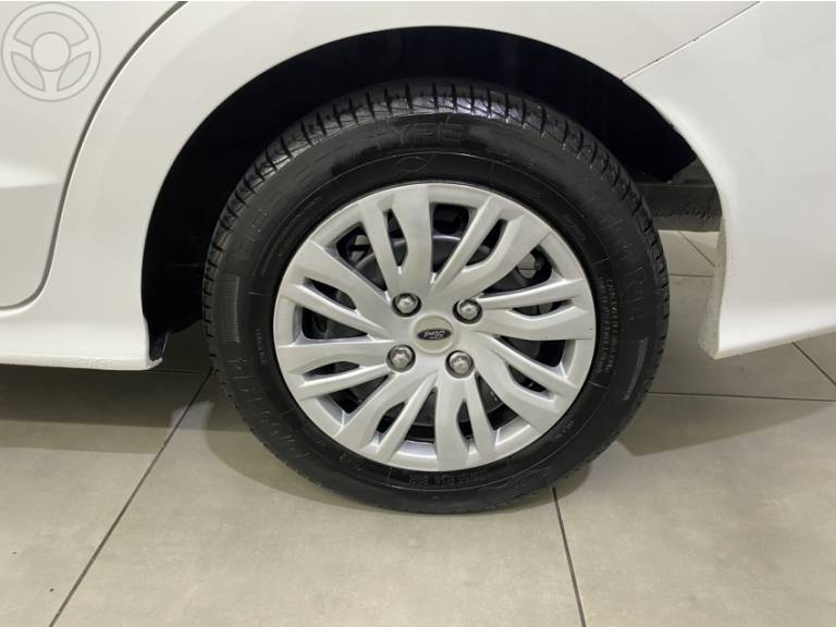 FORD - KA 1.5 SE SEDAN 12V FLEX 4P MANUAL - 2019/2020 - BRANCA - R$ 53.500,00