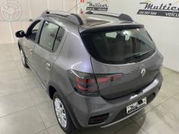 RENAULT - SANDERO 1.0 ZEN 12V FLEX 4P MANUAL - 2023/2024 - CINZA - R$ 78.000,00