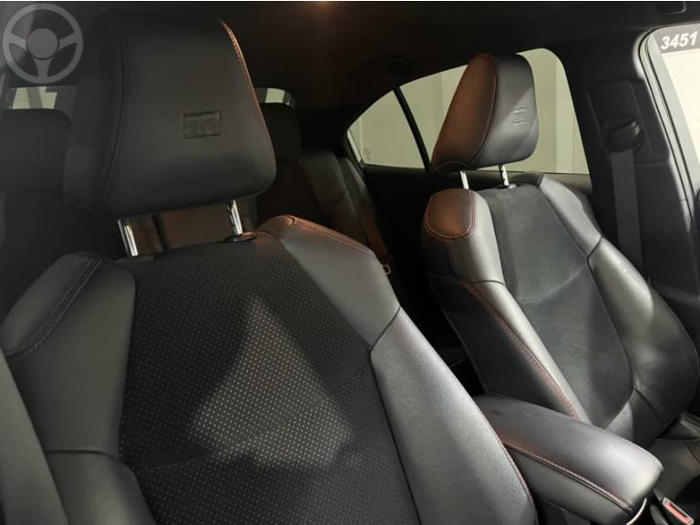 TOYOTA - COROLLA 2.0 GR SPORT 16V FLEX 4P AUTOMÁTICO - 2022/2023 - BRANCA - R$ 144.500,00