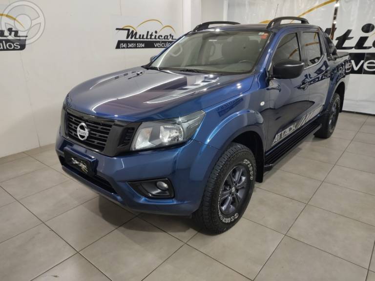 NISSAN - FRONTIER 2.3 ATTACK 4X4 CD BI-TURBO DIESEL 4P AUTOMÁTICO - 2020/2021 - AZUL - R$ 149.900,00