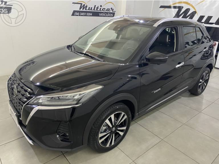 NISSAN - KICKS 1.6 EXCLUSIVE 16V FLEX 4P AUTOMÁTICO - 2022/2022 - PRETA - R$ 112.500,00