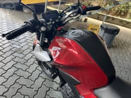 HONDA - CB 300F TWISTER ABS - 2025/2026 - VERMELHA - R$ 27.000,00