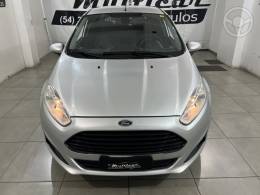 FORD - FIESTA 1.6 TITANIUM HATCH 16V FLEX 4P AUTOMÁTICO - 2014/2015 - PRATA - R$ 48.900,00