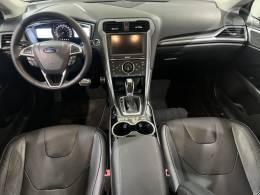 FORD - FUSION 2.0 TITANIUM AWD 16V 4P AUTOMÁTICO - 2014/2015 - PRETA - R$ 78.500,00