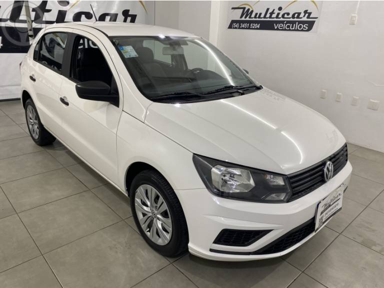 VOLKSWAGEN - GOL 1.6 MSI 8V TOTALFLEX 4P MANUAL - 2018/2019 - BRANCA - R$ 53.900,00