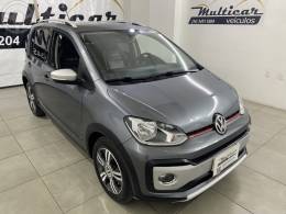 VOLKSWAGEN - CROSS UP 1.0 TSI 12V FLEX 4P MANUAL - 2017/2018 - CINZA - R$ 64.500,00