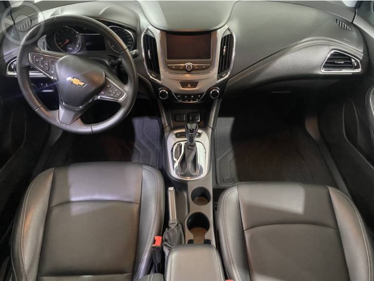CHEVROLET - CRUZE 1.4 TURBO LT 16V FLEX 4P AUTOMÁTICO - 2021/2022 - CINZA - R$ 104.900,00