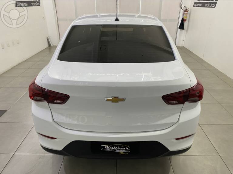 CHEVROLET - ONIX 1.0 LT 12V FLEX 4P MANUAL - 2020/2021 - BRANCA - R$ 67.500,00