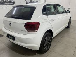 VOLKSWAGEN - POLO 1.0 200 TSI COMFORTLINE AUTOMÁTICO - 2022/2022 - BRANCA - R$ 91.900,00