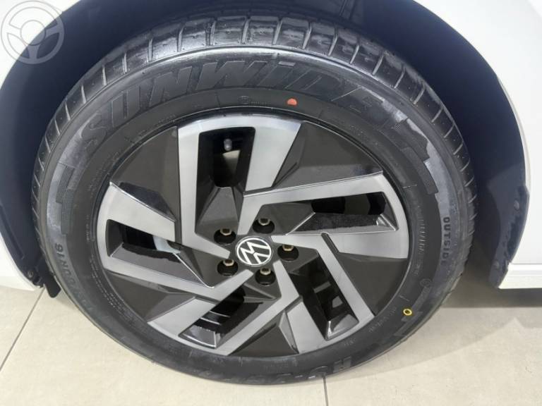 VOLKSWAGEN - POLO 1.0 200 TSI COMFORTLINE AUTOMÁTICO - 2022/2022 - BRANCA - R$ 91.900,00
