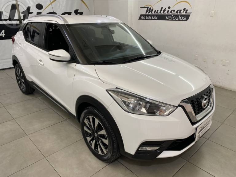 NISSAN - KICKS 1.6 16V FLEX SV 4P XTRONIC - 2020/2020 - BRANCA - R$ 87.900,00