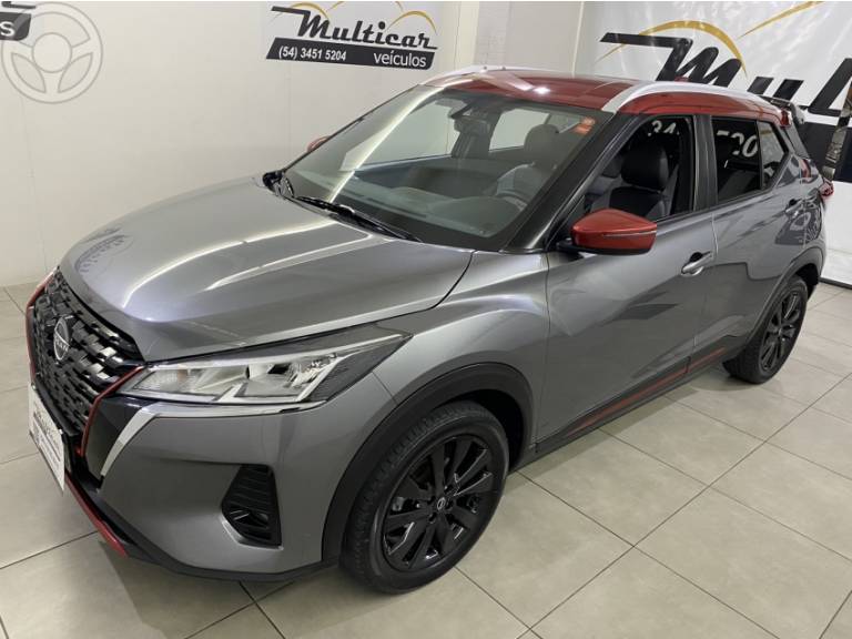 NISSAN - KICKS 1.6 XPLAY 16V FLEX 4P AUTOMÁTICO - 2022/2023 - CINZA - R$ 119.900,00