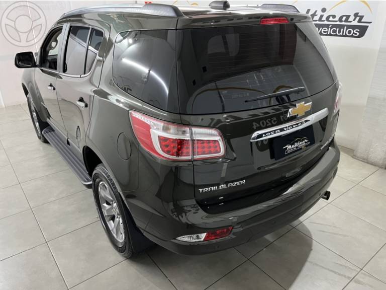 CHEVROLET - TRAILBLAZER 2.8 PREMIER 16V TURBO DIESEL 4P AUTOMÁTICO - 2023/2023 - VERDE - R$ 249.900,00