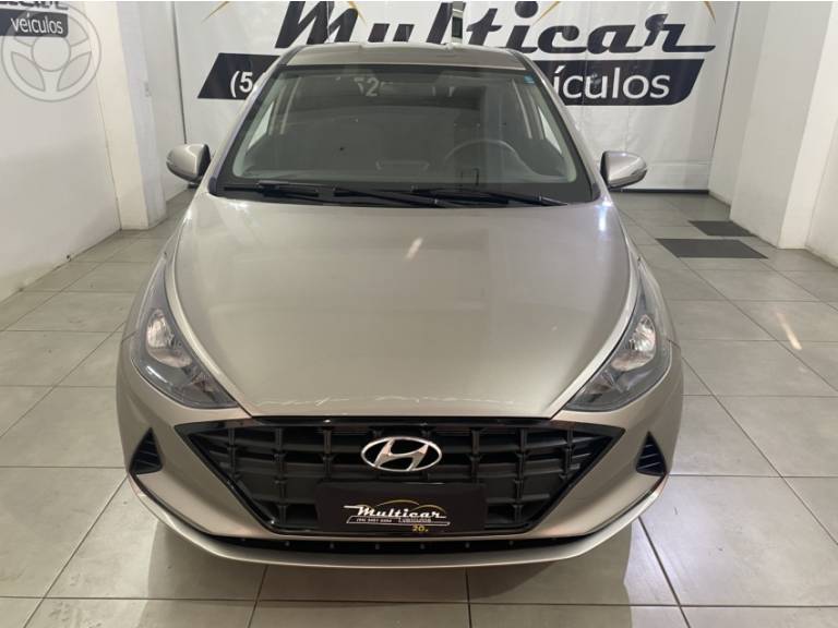 HYUNDAI - HB20 1.0 VISION 12V FLEX 4P MANUAL - 2021/2022 - PRATA - R$ 64.500,00