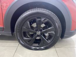 VOLKSWAGEN - NIVUS 1.0 TSI HIGHLINE FLEX 4P AUTOMÁTICO - 2022/2023 - VERMELHA - R$ 123.900,00