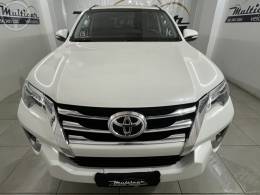 TOYOTA - HILUX SW4 2.8 SRX 4X4 16V TURBO INTERCOOLER DIESEL 4P AUTOMÁTICO - 2017/2017 - BRANCA - R$ 214.000,00