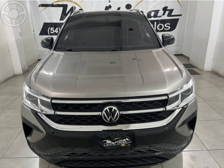 VOLKSWAGEN - TAOS 1.4 16V LAUNCHING TSI FLEX 4P AUTOMÁTICO - 2022/2022 - BEGE - R$ 147.900,00
