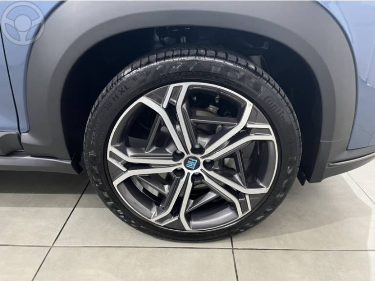 FIAT - FASTBACK 1.0 IMPETUS 200 TURBO FLEX 4P AUTOMÁTICO - 2025/2025 - AZUL - R$ 133.500,00