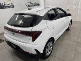 HYUNDAI - HB20 1.0 COMFORT PLUS 12V FLEX 4P MANUAL - 2023/2024 - BRANCA - R$ 72.900,00