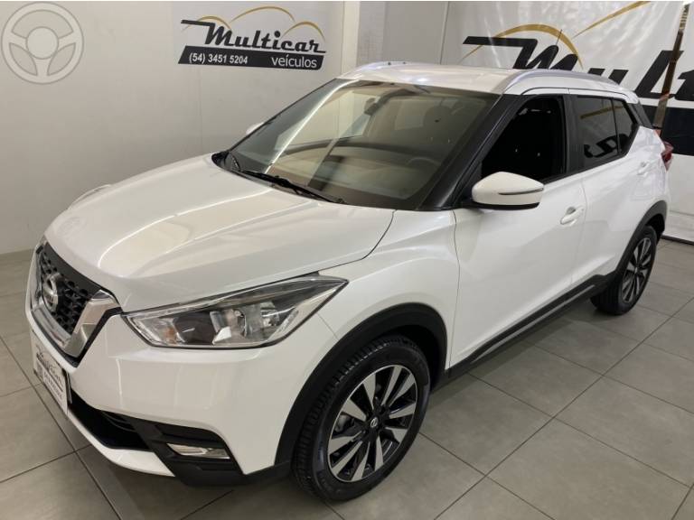 NISSAN - KICKS 1.6 16V FLEX SV 4P XTRONIC - 2020/2020 - BRANCA - R$ 87.900,00