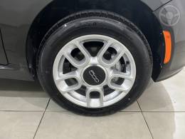 FIAT - 500 1.4 CULT 8V FLEX 2P MANUAL - 2011/2012 - PRETA - R$ 43.900,00