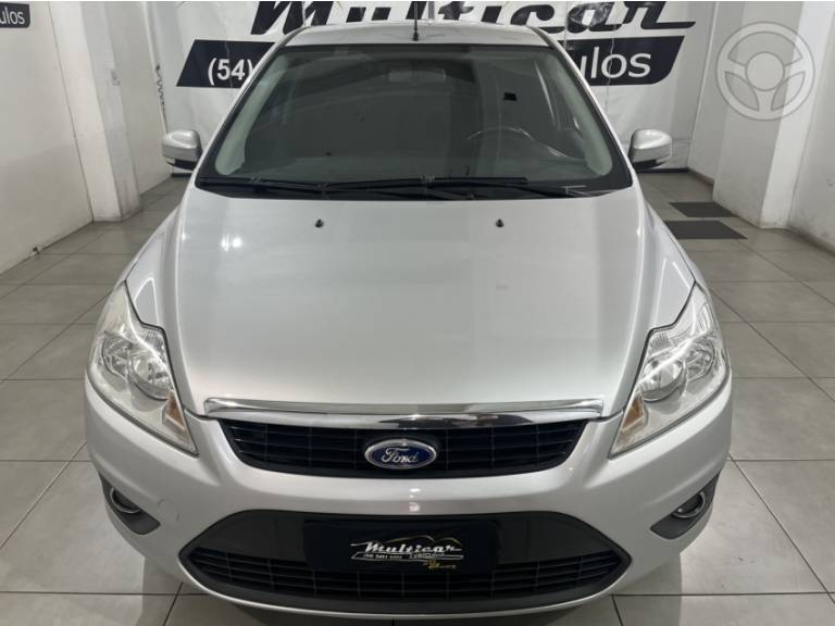 FORD - FOCUS 1.6 GLX 16V FLEX 4P MANUAL - 2010/2010 - PRATA - R$ 38.900,00