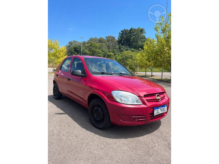 CHEVROLET - CELTA 1.0 MPFI SPIRIT 8V FLEX 4P MANUAL - 2009/2010 - VERMELHA - R$ 22.500,00