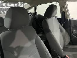 FORD - FIESTA 1.6 SE SEDAN 16V FLEX 4P MANUAL - 2014/2015 - CINZA - R$ 45.500,00