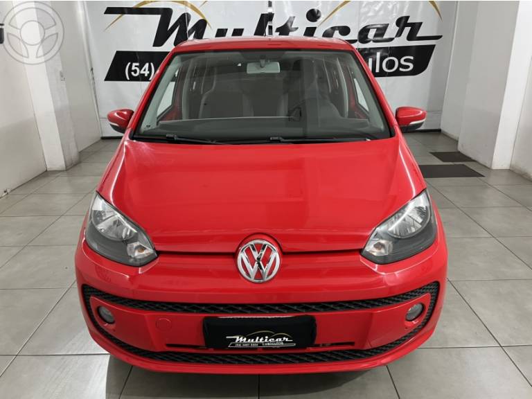 VOLKSWAGEN - UP 1.0 MPI MOVE UP 12V FLEX 4P MANUAL - 2016/2017 - VERMELHA - R$ 54.500,00