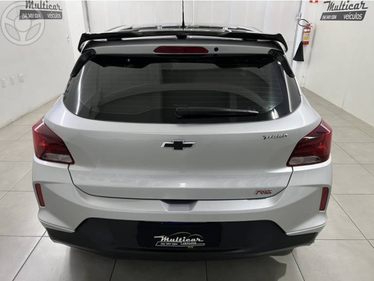 CHEVROLET - ONIX 1.0 LT 12V FLEX 4P MANUAL - 2021/2021 - PRATA - R$ 73.500,00