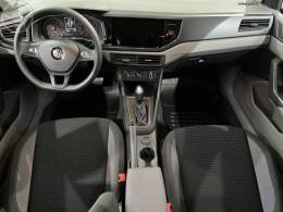 VOLKSWAGEN - VIRTUS 1.0 200 TSI COMFORTLINE AUTOMÁTICO - 2021/2022 - BRANCA - R$ 88.900,00