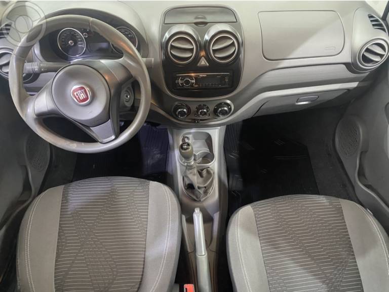 FIAT - PALIO 1.0 MPI ATTRACTIVE 8V FLEX 4P MANUAL - 2014/2015 - BRANCA - R$ 38.900,00