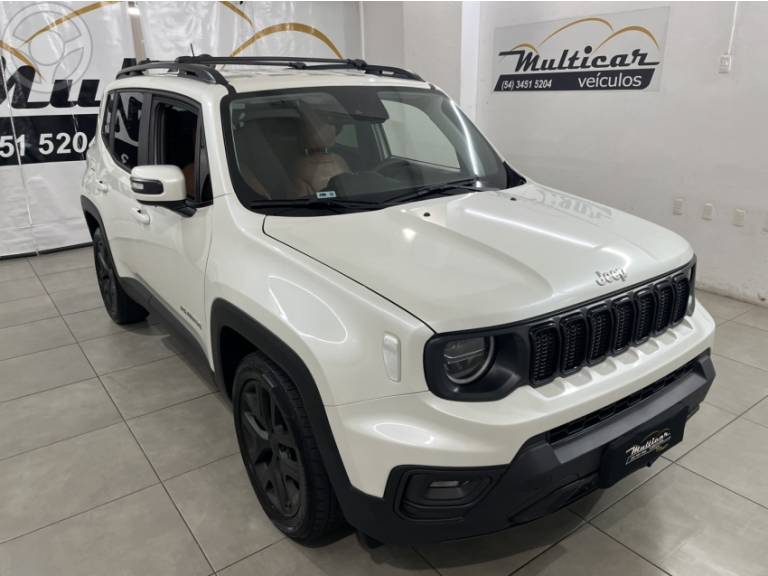 JEEP - RENEGADE 1.3 T270 16V TURBO FLEX 4P AUTOMÁTICO - 2023/2023 - BRANCA - R$ 107.000,00