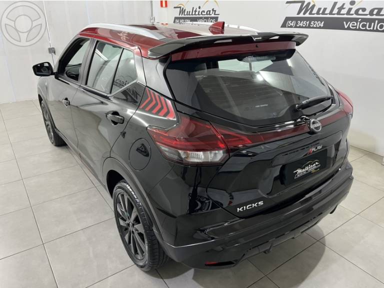 NISSAN - KICKS 1.6 XPLAY 16V FLEX 4P AUTOMÁTICO - 2023/2024 - PRETA - R$ 117.900,00