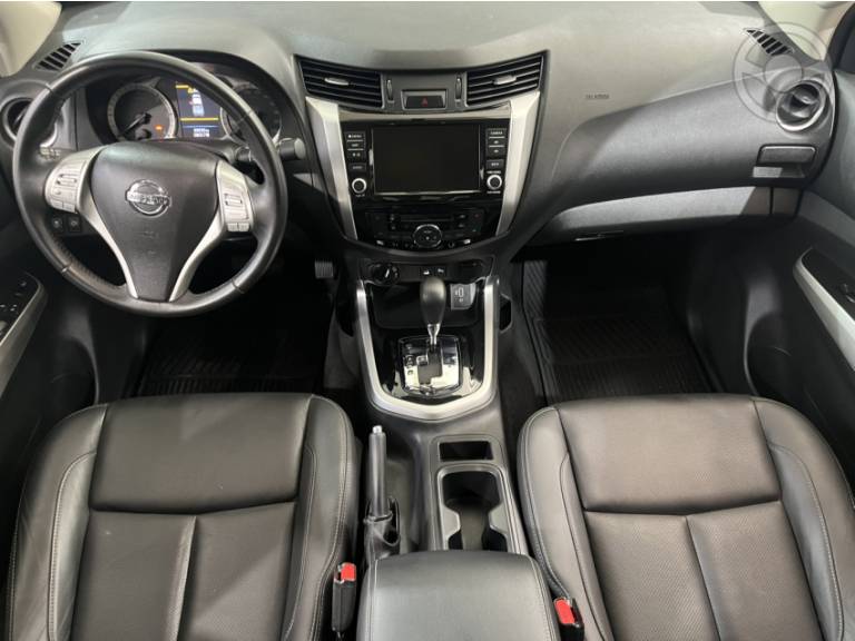 NISSAN - FRONTIER 2.3 XE 4X4 CD BI TURBO DIESEL 4P AUTOMÁTICO - 2022/2022 - BRANCA - R$ 164.500,00