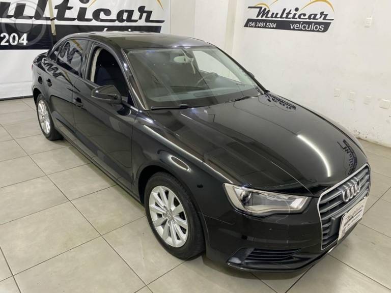 AUDI - A3 1.4 TFSI SEDAN ATTRACTION 16V 4P S-TRONIC - 2015/2016 - PRETA - R$ 81.900,00