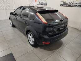 FORD - FOCUS 2.0 GLX 16V FLEX 4P MANUAL - 2011/2012 - PRETA - R$ 43.500,00