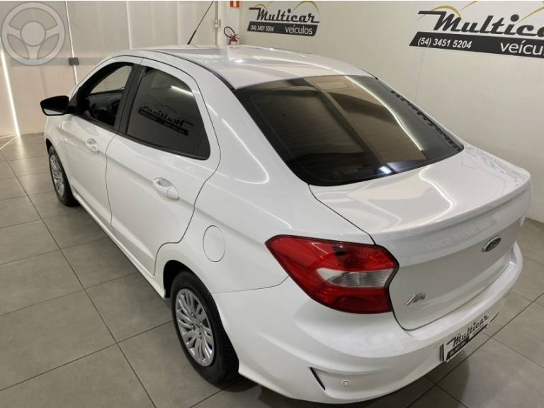 FORD - KA 1.5 SE SEDAN 12V FLEX 4P MANUAL - 2019/2020 - BRANCA - R$ 53.500,00